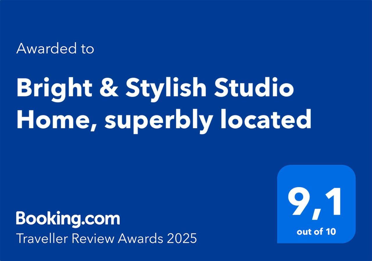 Bright & Stylish Studio Home, Superbly Located SJJ Eksteriør billede