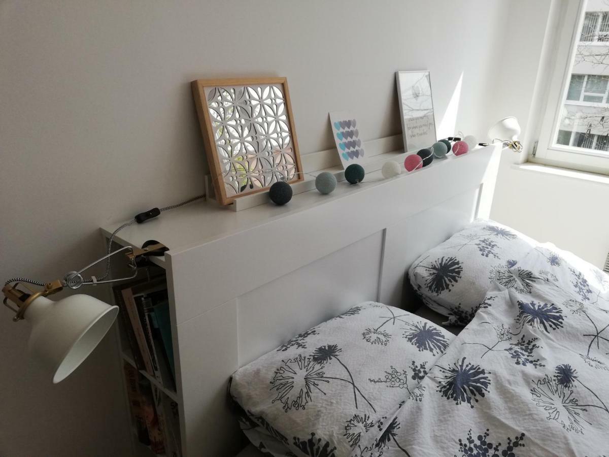 Bright & Stylish Studio Home, Superbly Located SJJ Eksteriør billede